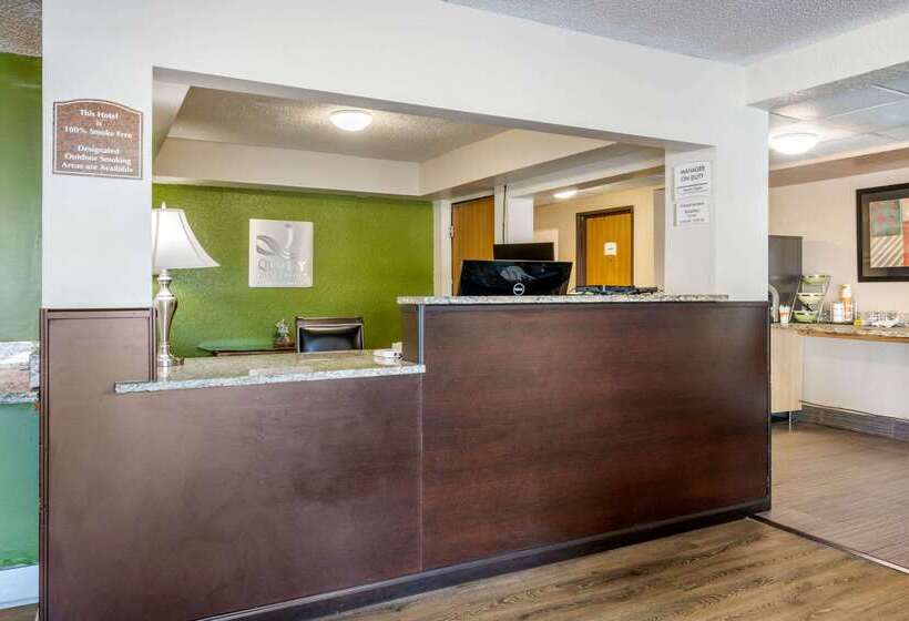 فندق على الطريق Quality Inn & Suites Leesburg Chain Of Lakes