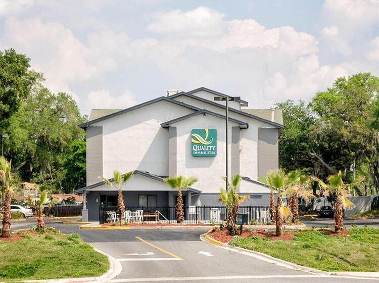فندق على الطريق Quality Inn & Suites Leesburg Chain Of Lakes