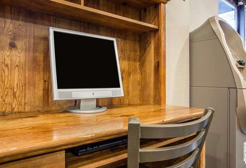 فندق على الطريق Quality Inn & Suites Marinette