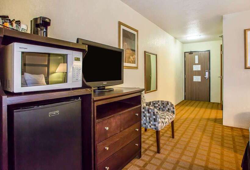 فندق على الطريق Quality Inn & Suites Marinette