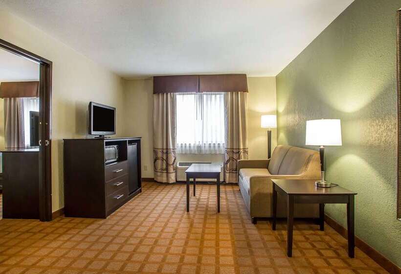 فندق على الطريق Quality Inn & Suites Marinette