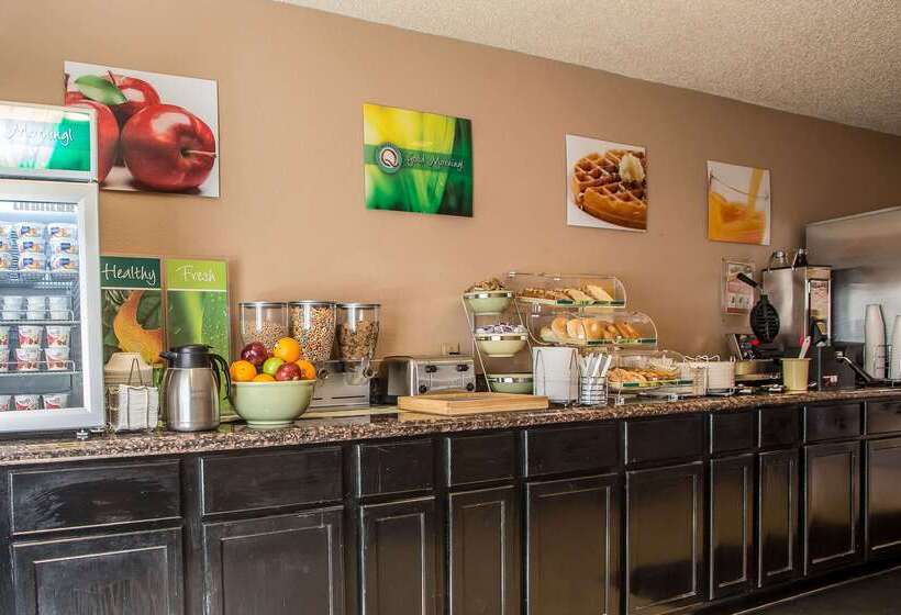 فندق على الطريق Quality Inn & Suites