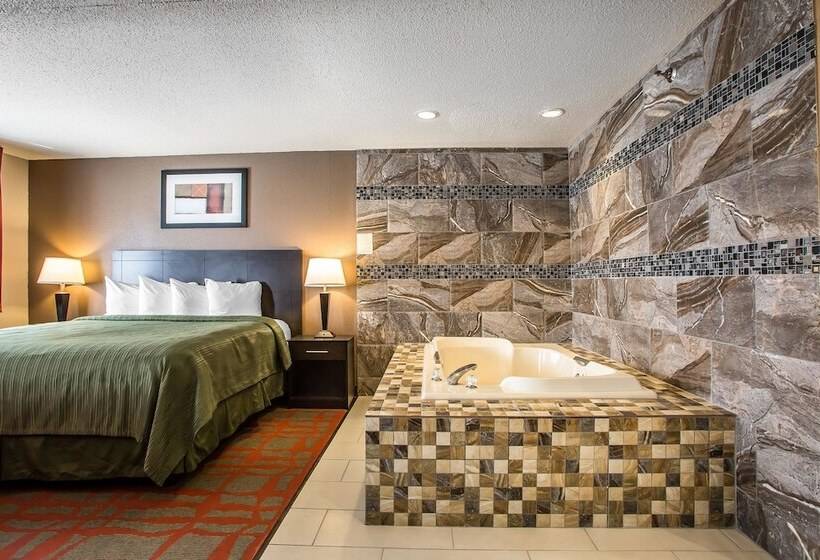 فندق على الطريق Quality Inn & Suites