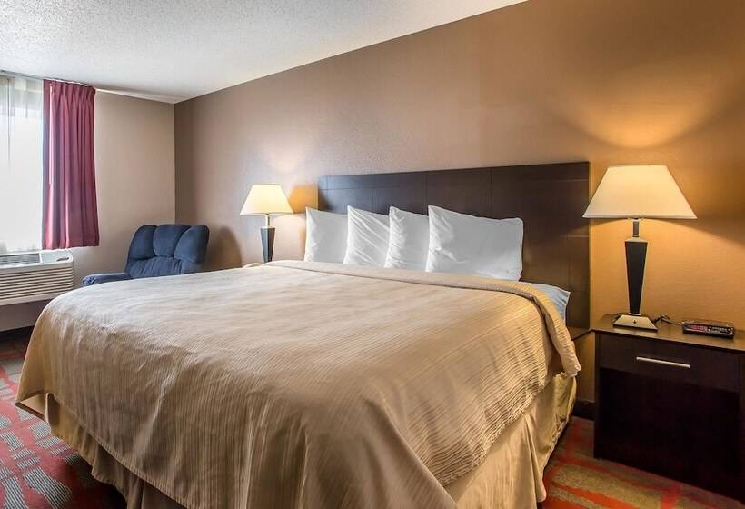 فندق على الطريق Quality Inn & Suites