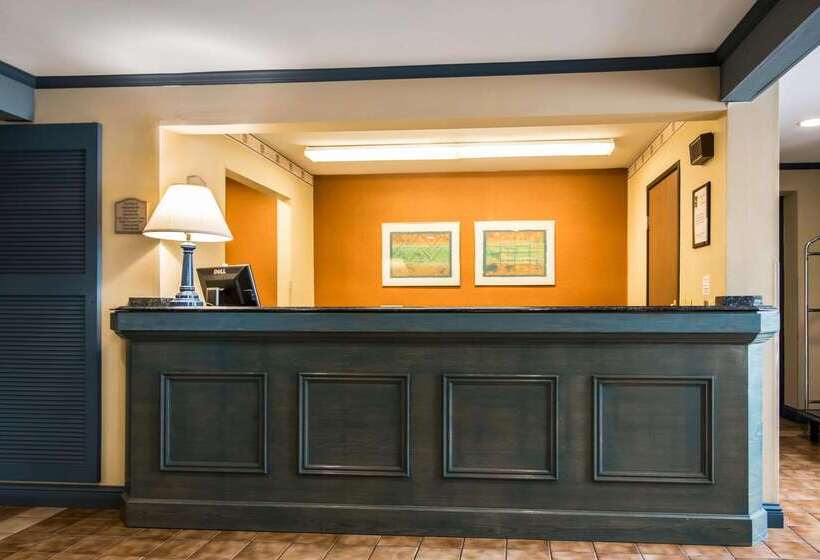 فندق على الطريق Quality Inn Cortland   University Area