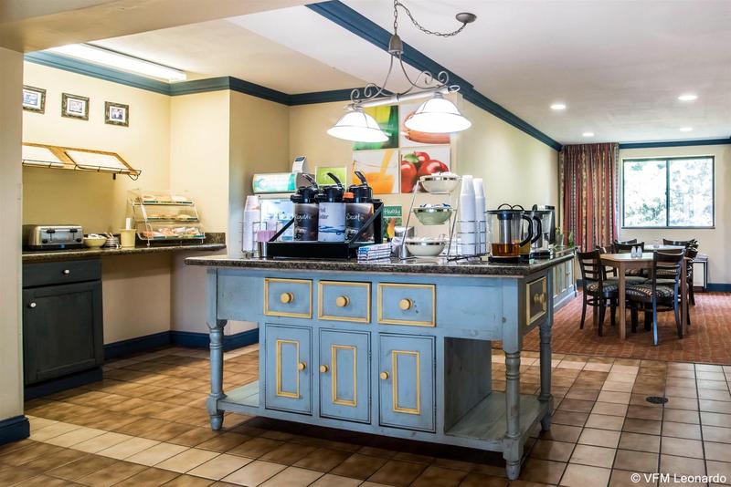 فندق على الطريق Quality Inn Cortland   University Area