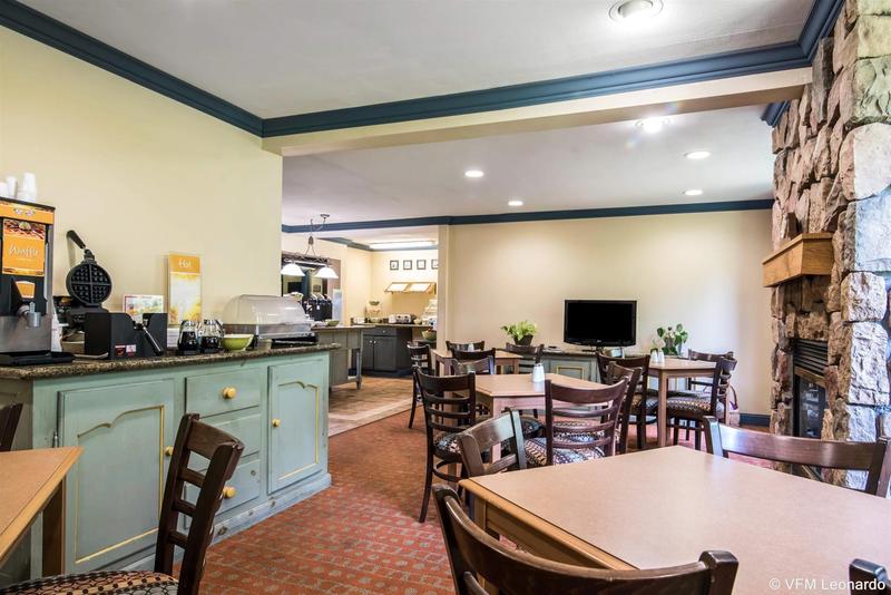 فندق على الطريق Quality Inn Cortland   University Area