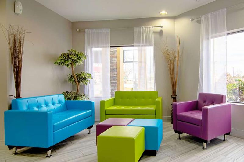 فندق على الطريق Quality Inn