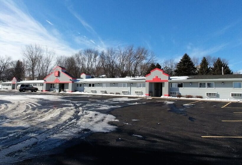 فندق على الطريق Red Carpet Inn Windom