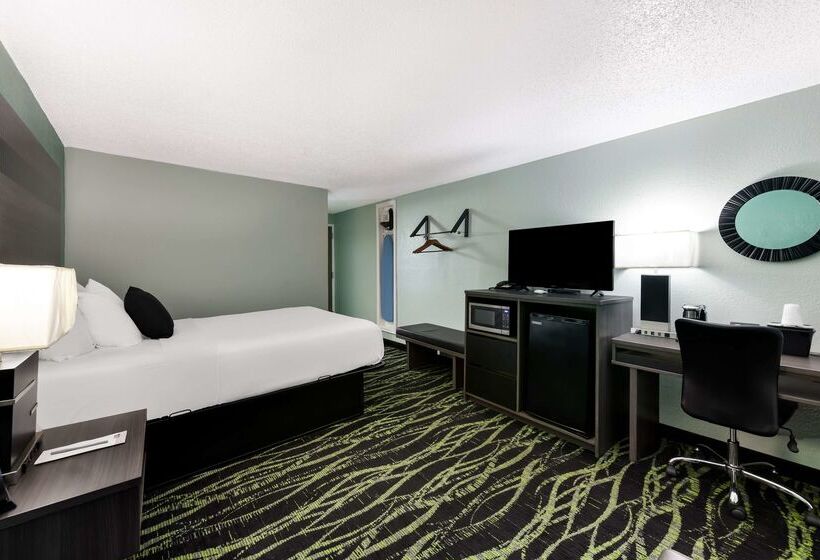 فندق على الطريق Baymont By Wyndham Liberty Mo