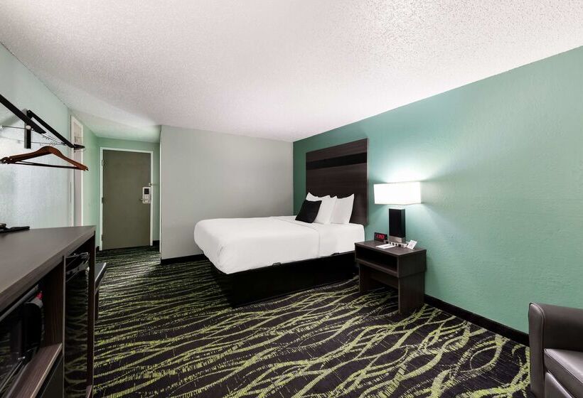 فندق على الطريق Baymont By Wyndham Liberty Mo