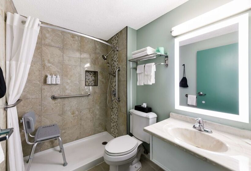 فندق على الطريق Baymont By Wyndham Liberty Mo