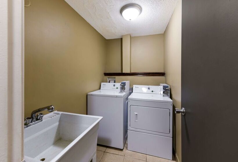 فندق على الطريق Baymont By Wyndham Liberty Mo