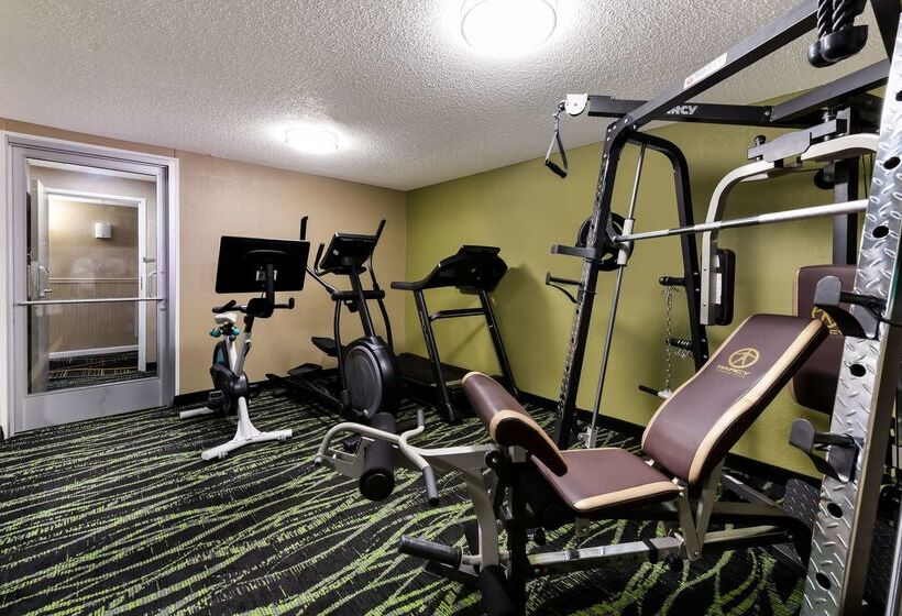 فندق على الطريق Baymont By Wyndham Liberty Mo