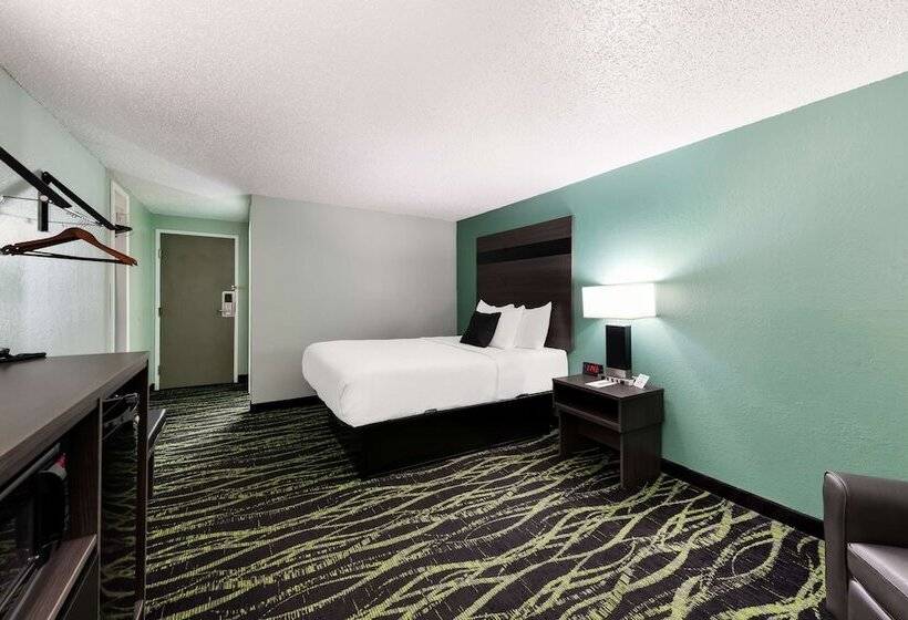 فندق على الطريق Baymont By Wyndham Liberty Mo