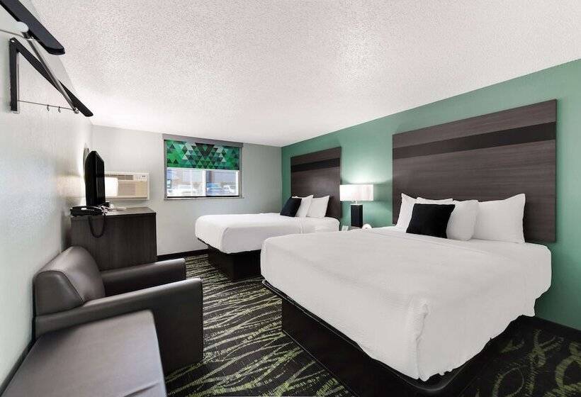 فندق على الطريق Baymont By Wyndham Liberty Mo