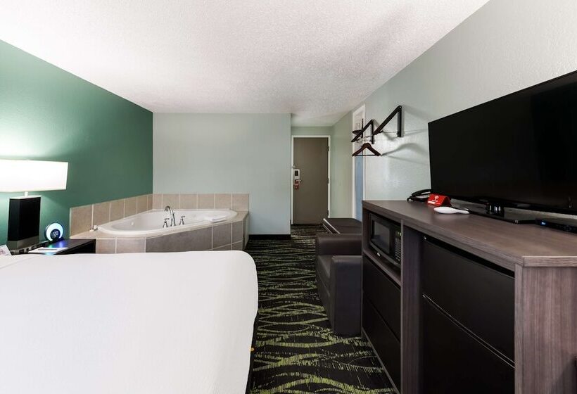 فندق على الطريق Baymont By Wyndham Liberty Mo