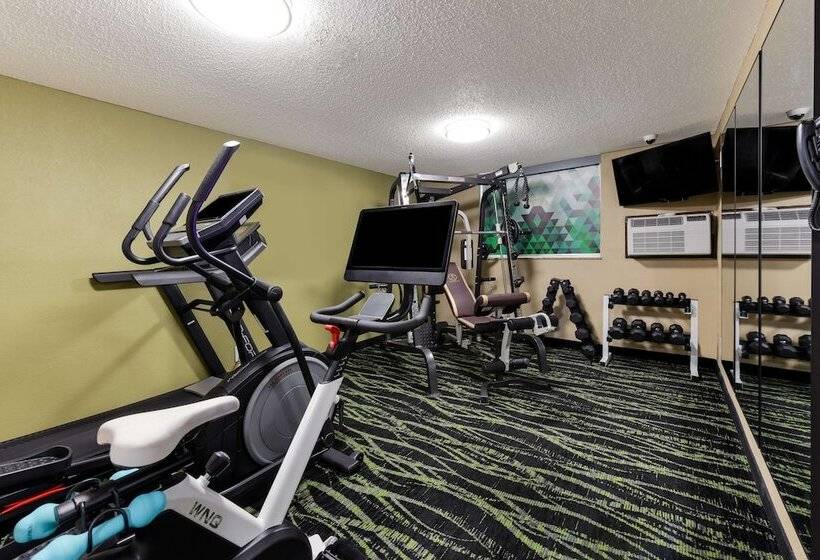 فندق على الطريق Baymont By Wyndham Liberty Mo