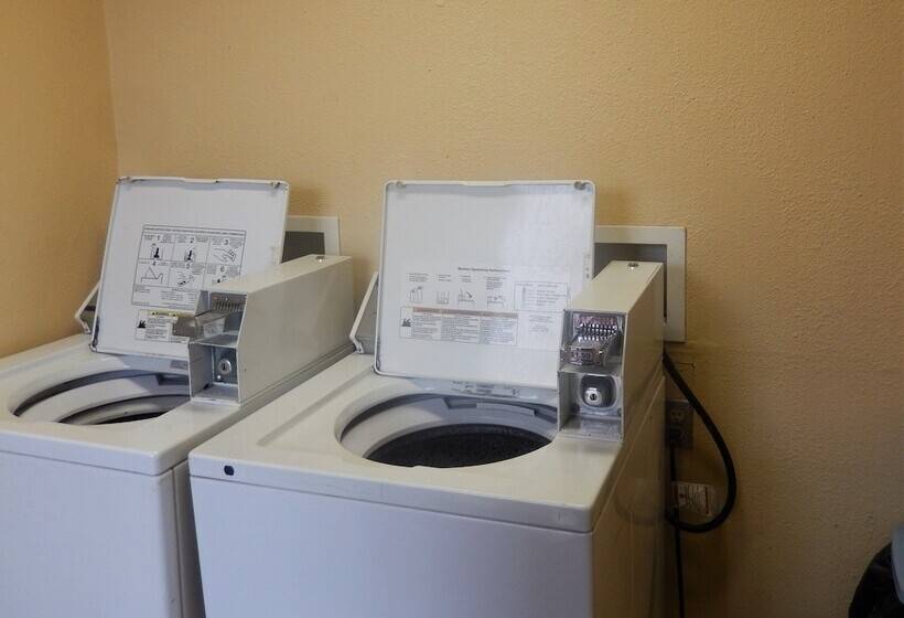 فندق على الطريق Red Roof Inn Berea