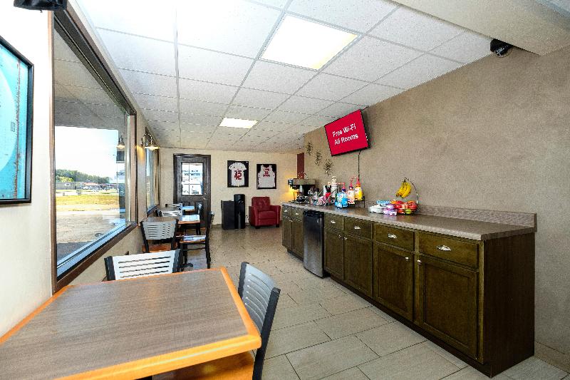 モーテル Red Roof Inn Vermillion  U Of South Dakota