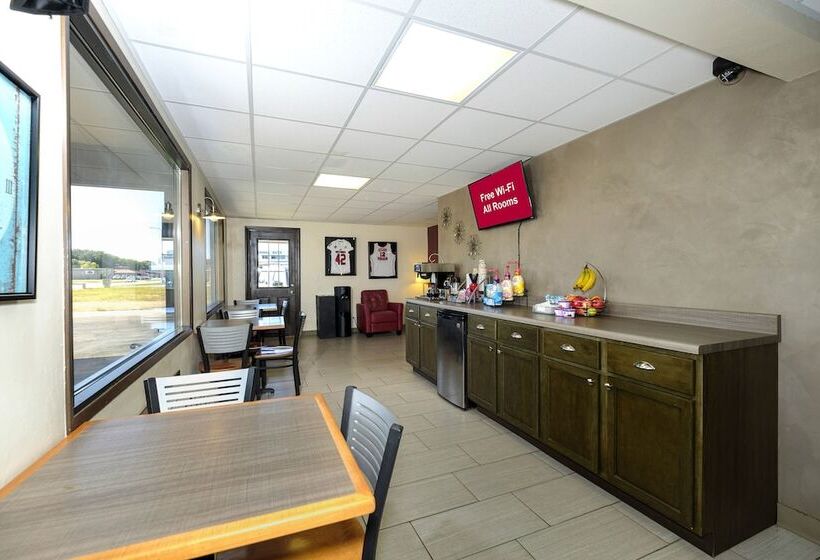 モーテル Red Roof Inn Vermillion  U Of South Dakota