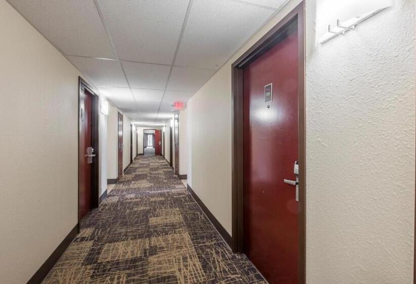 モーテル Red Roof Inn Vermillion  U Of South Dakota