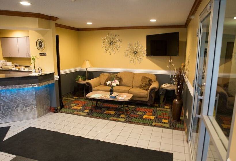 فندق على الطريق Regency Inn & Suites