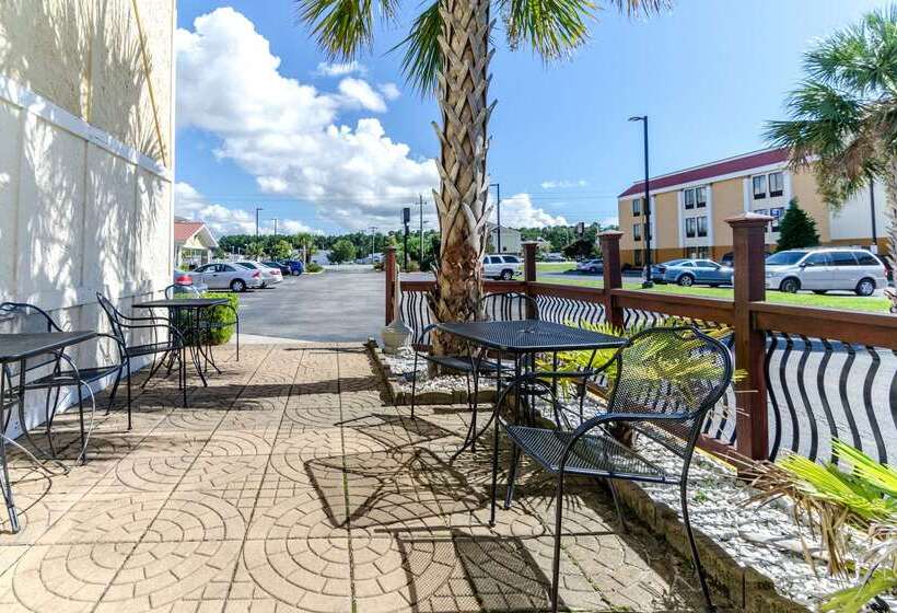 فندق على الطريق Rodeway Inn & Suites Jacksonville Near Camp Lejeune