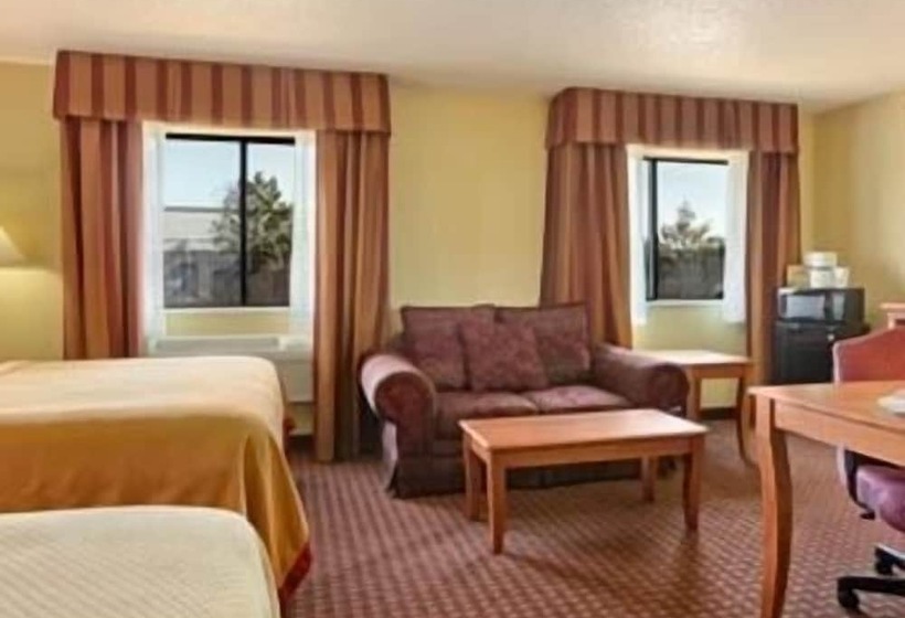 فندق على الطريق Rodeway Inn & Suites Jacksonville Near Camp Lejeune
