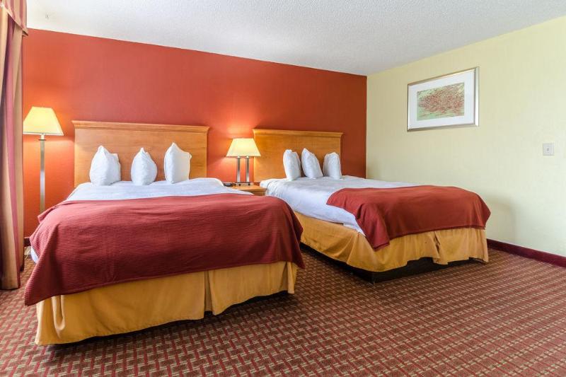 فندق على الطريق Rodeway Inn & Suites Jacksonville Near Camp Lejeune