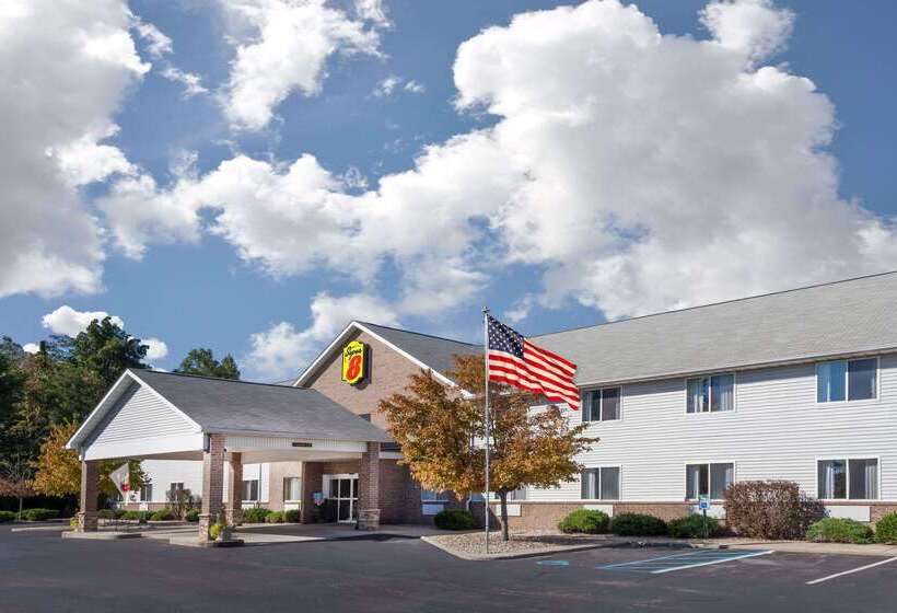 فندق على الطريق Super 8 By Wyndham Adrian