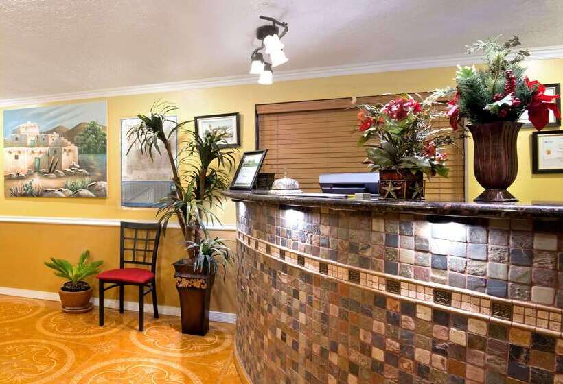 모텔 Super 8 By Wyndham Alamogordo