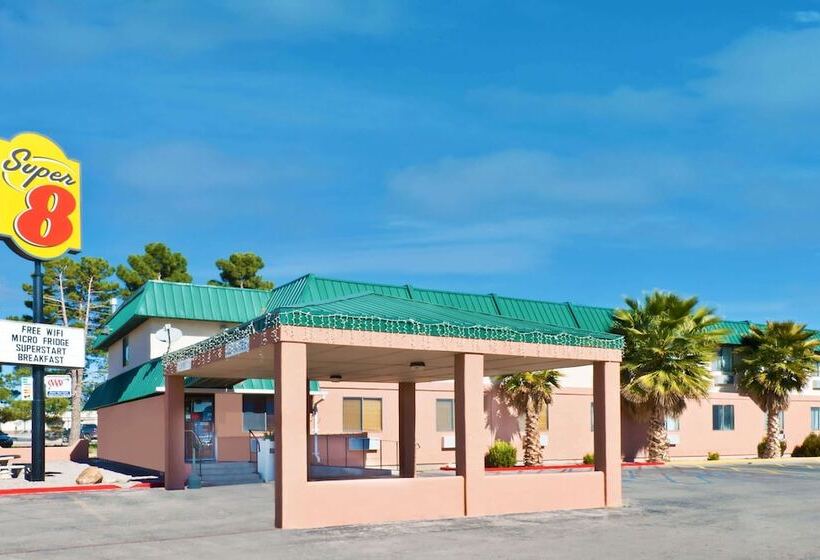 모텔 Super 8 By Wyndham Alamogordo