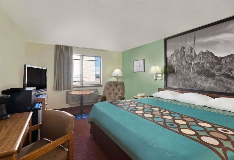 모텔 Super 8 By Wyndham Alamogordo