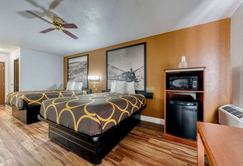 فندق على الطريق Super 8 By Wyndham Alamosa