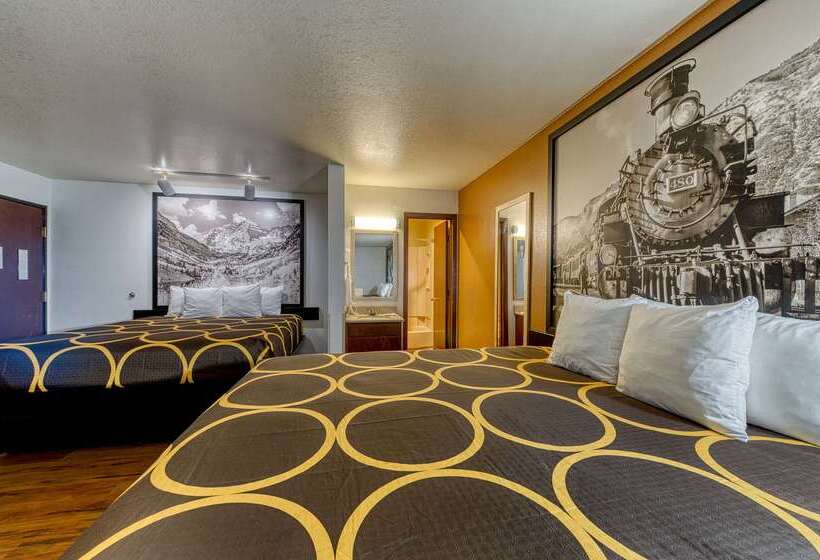 فندق على الطريق Super 8 By Wyndham Alamosa