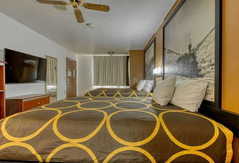 فندق على الطريق Super 8 By Wyndham Alamosa