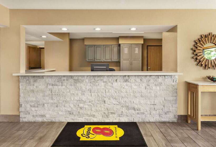 مُتل Super 8 By Wyndham Ankeny/des Moines Area