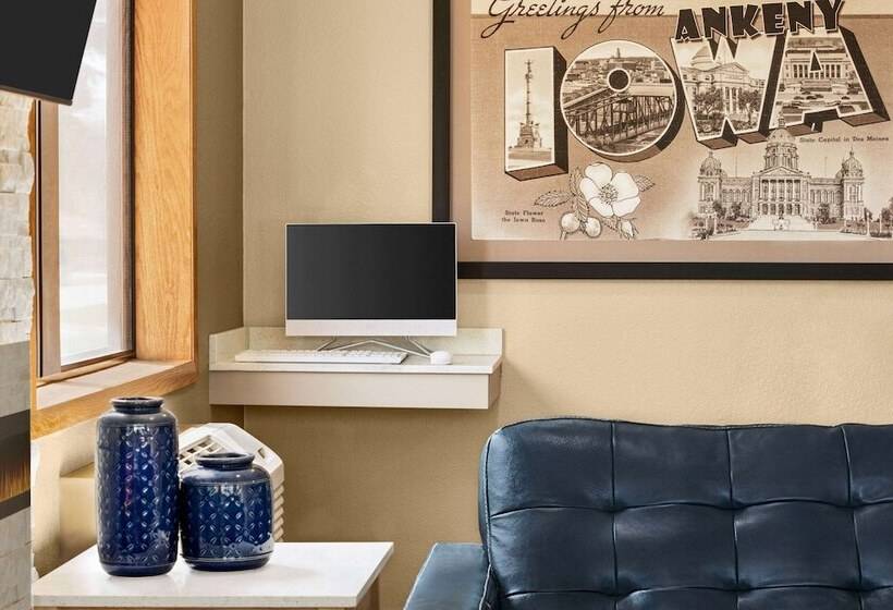 مُتل Super 8 By Wyndham Ankeny/des Moines Area