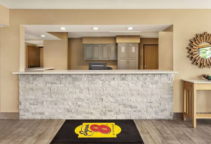 مُتل Super 8 By Wyndham Ankeny/des Moines Area