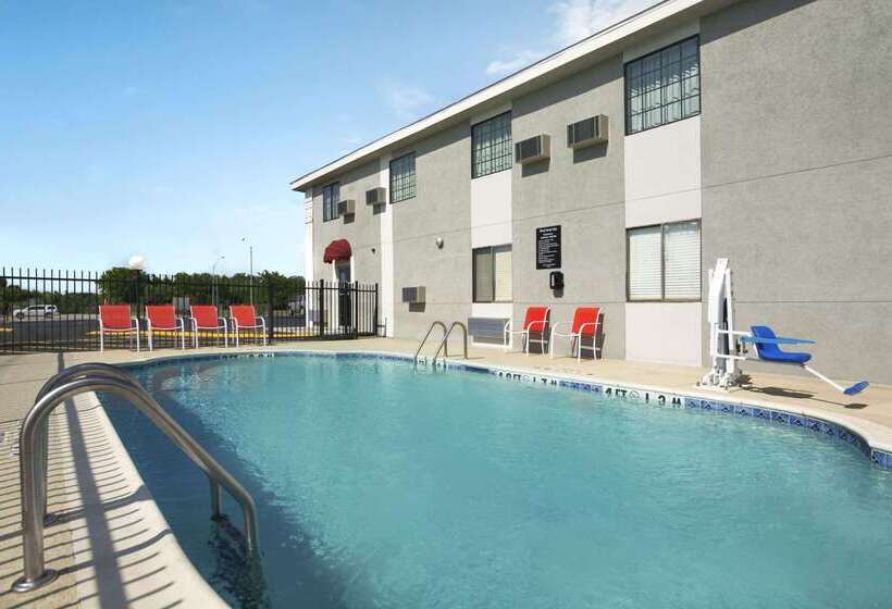 فندق على الطريق Super 8 By Wyndham Ardmore