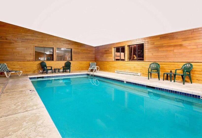 فندق على الطريق Super 8 By Wyndham Ashland