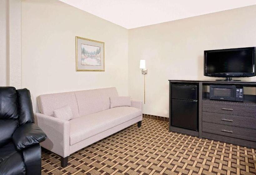 فندق على الطريق Super 8 By Wyndham Ashland