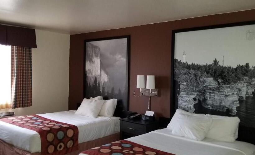 فندق على الطريق Super 8 By Wyndham Ashland