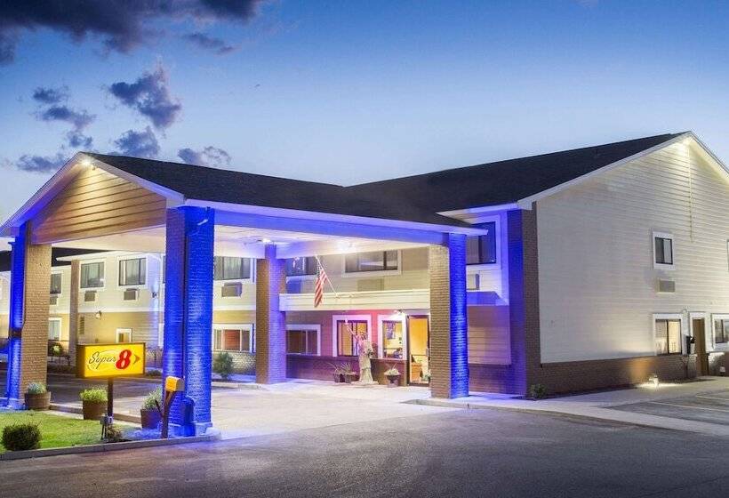 Мотель Super 8 By Wyndham Baker City