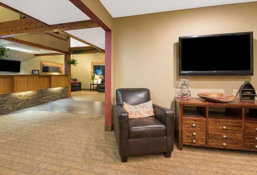 فندق على الطريق Super 8 By Wyndham Bemidji Mn