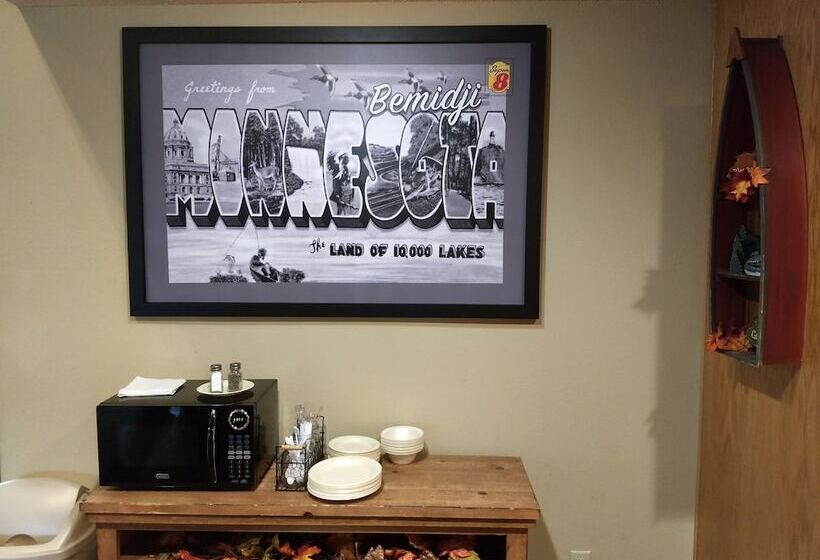 فندق على الطريق Super 8 By Wyndham Bemidji Mn