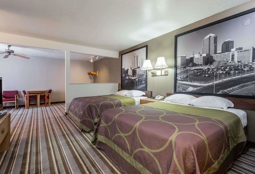 汽车旅馆 Super 8 By Wyndham Bernalillo