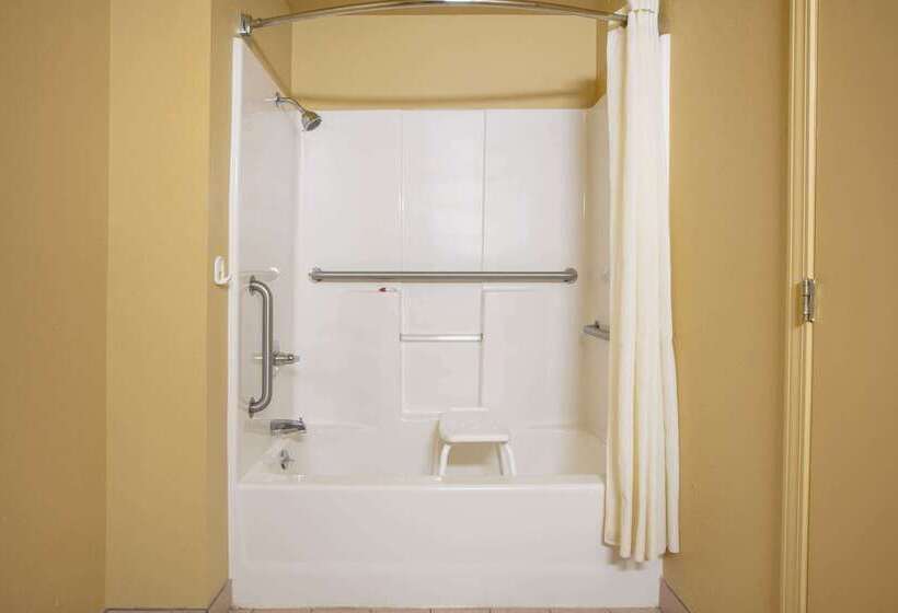 فندق على الطريق Super 8 By Wyndham Big Cabin/vinita Area