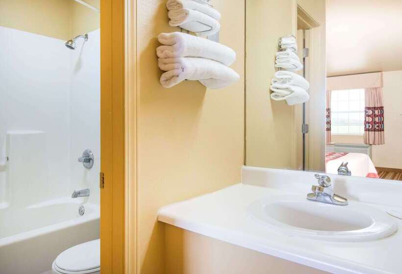 فندق على الطريق Super 8 By Wyndham Big Cabin/vinita Area